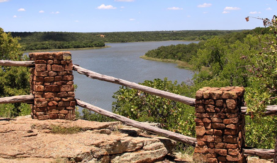 Lake Mineral Wells State Park